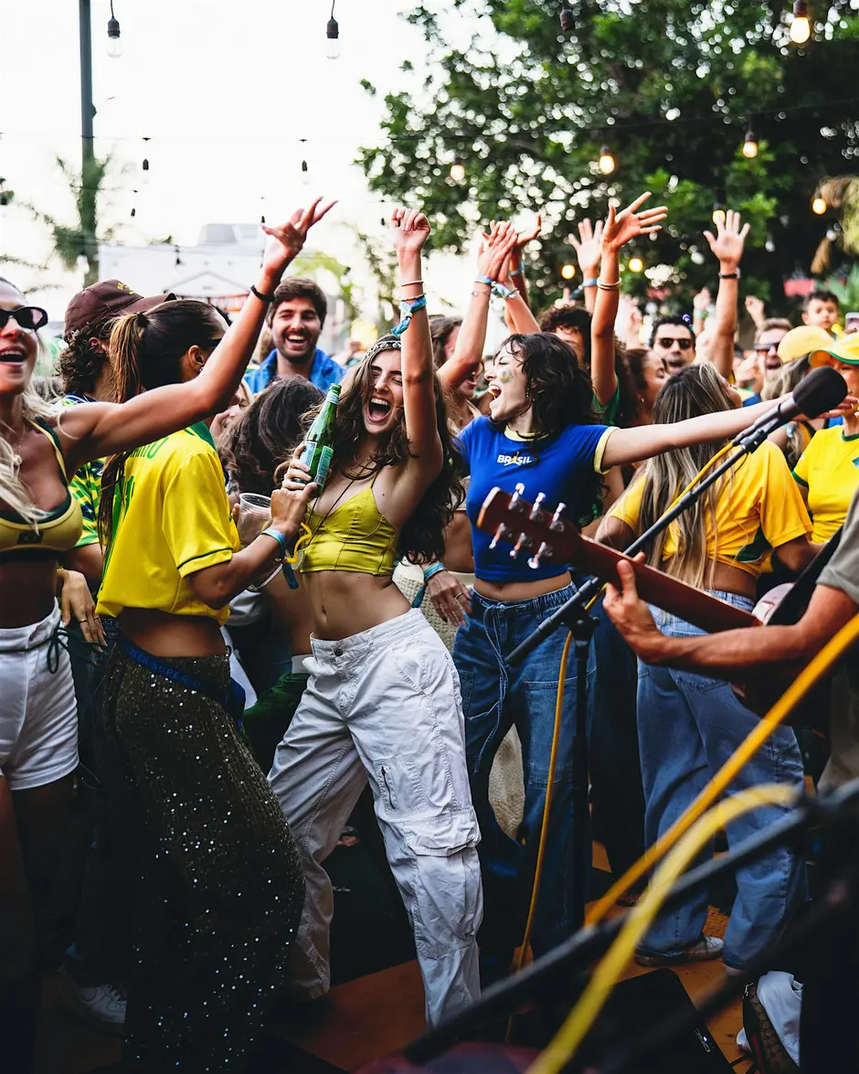 Brasil x Noruega – West Hollywood
